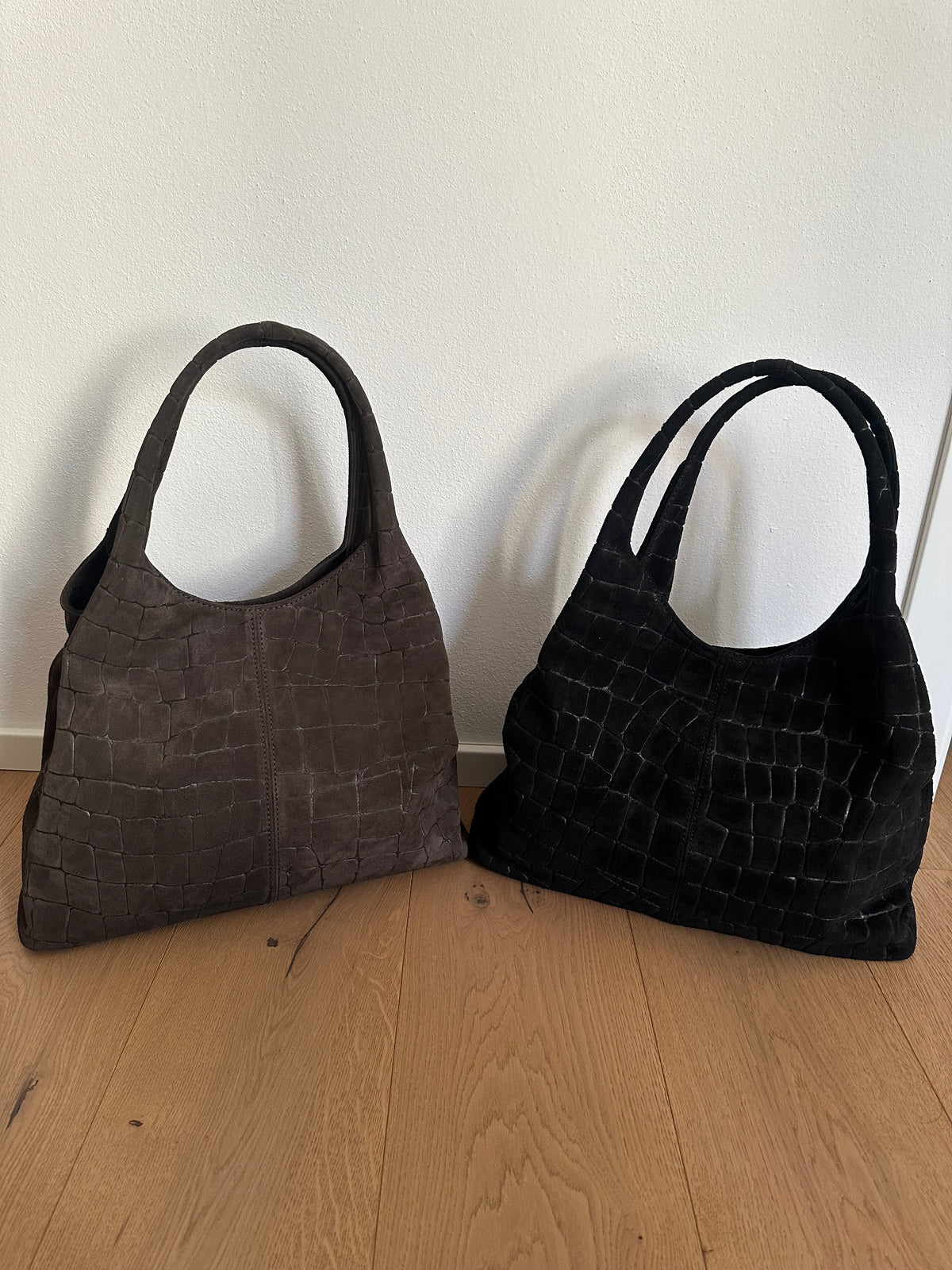 THEA - suede stampa coccodrillo