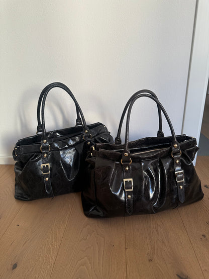 LYNN- borsa grande a spalla, con tracolla