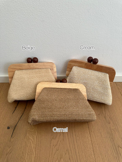 POLLY clutch - rafia e legno