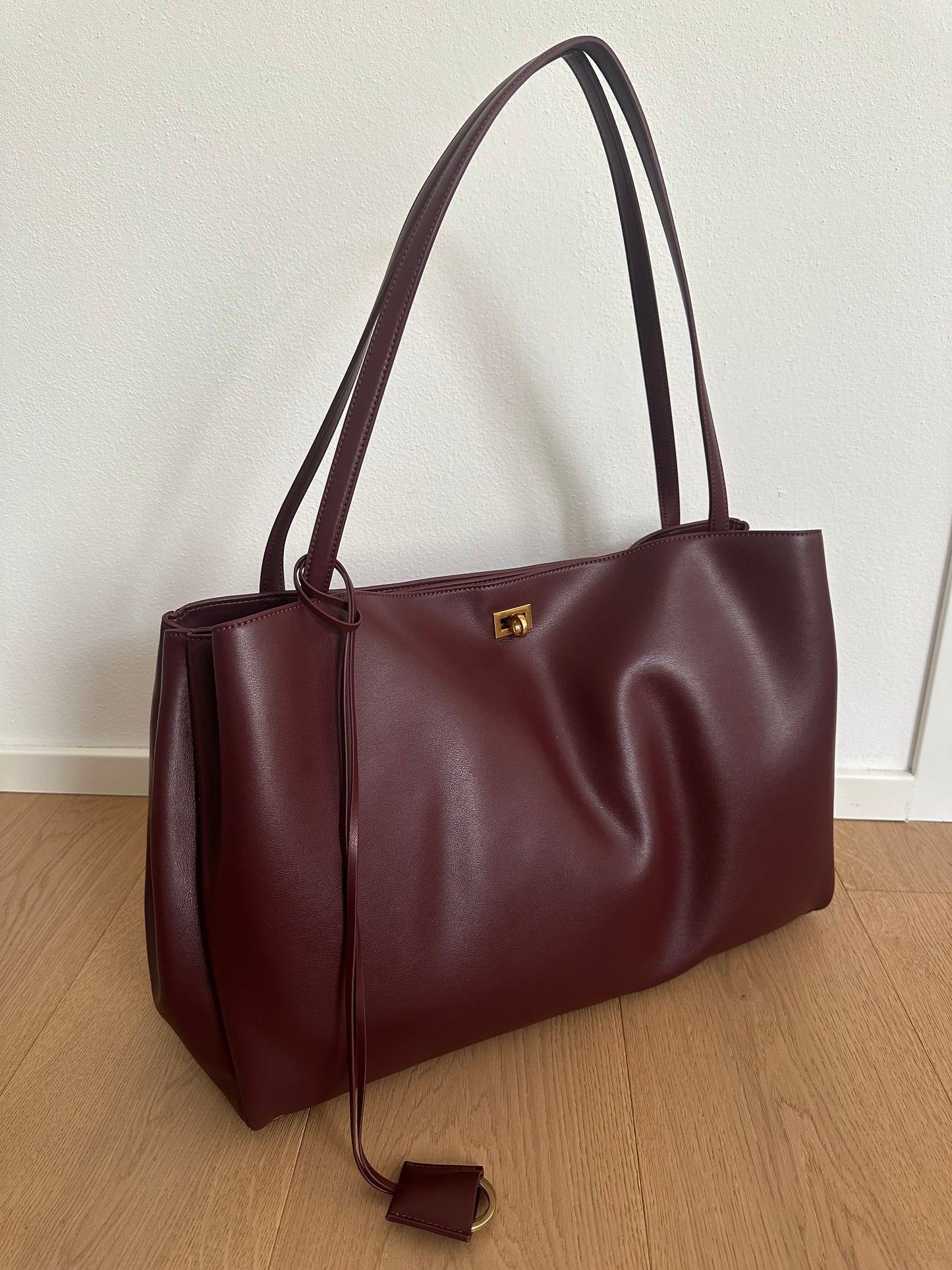 TAYLOR - maxi shoulder bag