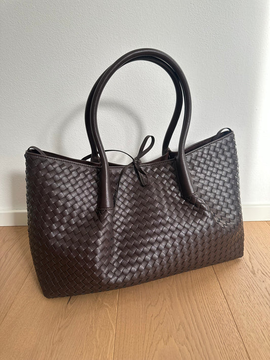 PETRA large- woven bag