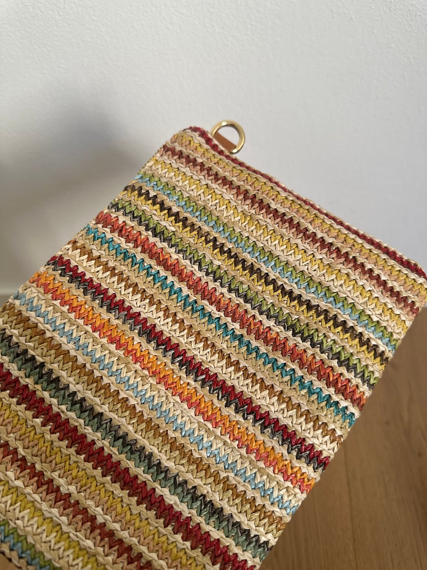 POCHETTE RAINBOW - rafia