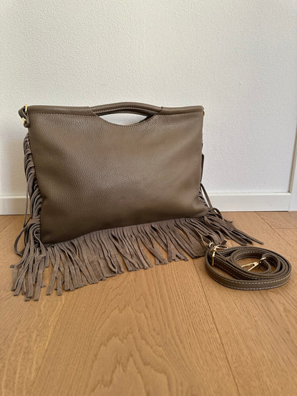 CLEO large- Vera pelle e frange
