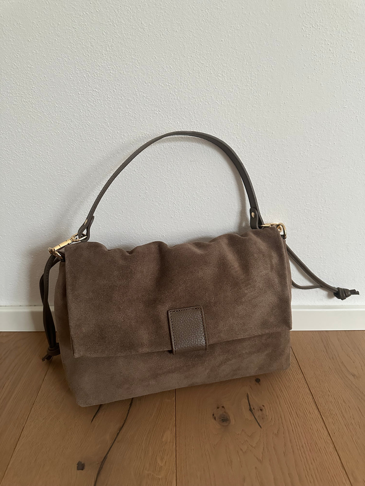 MIKA LARGE camoscio- borsa doppia tracolla