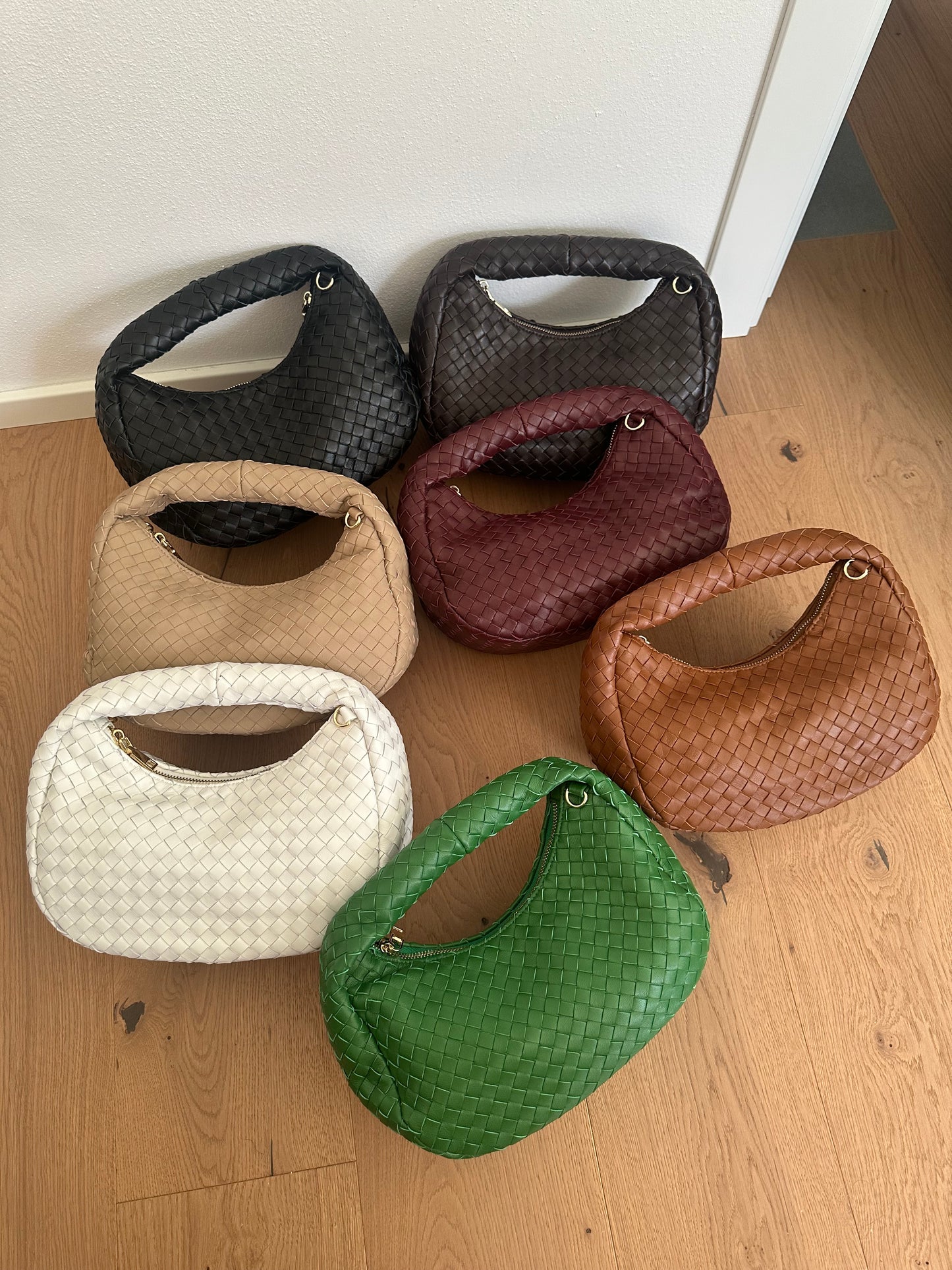DOROTEA- woven handle bag