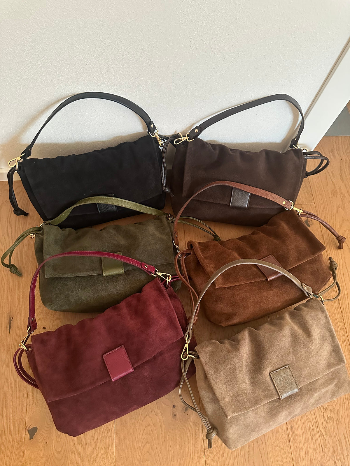 MIKA LARGE camoscio- borsa doppia tracolla