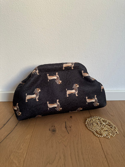 POCHETTE BASSOTTO- tracolla a catena