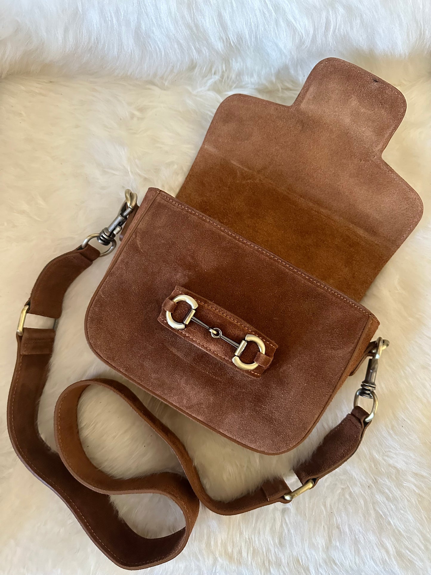 EMILY suede- crossbody