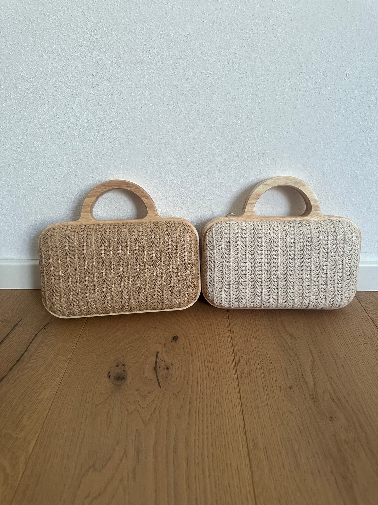 ANNA clutch - rafia e legno