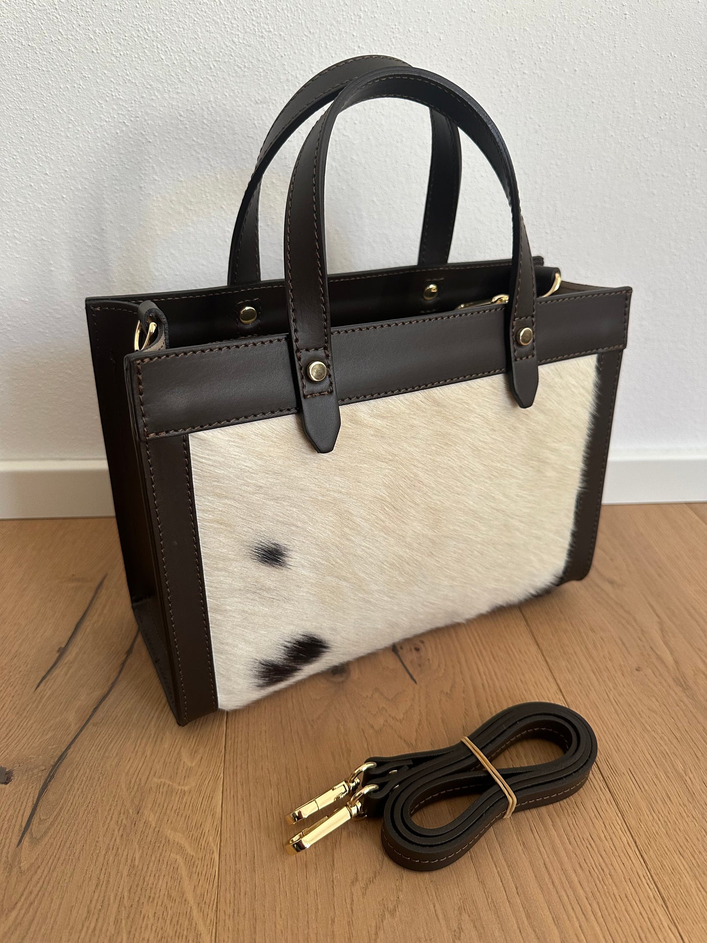 CELINE- “cavallino”