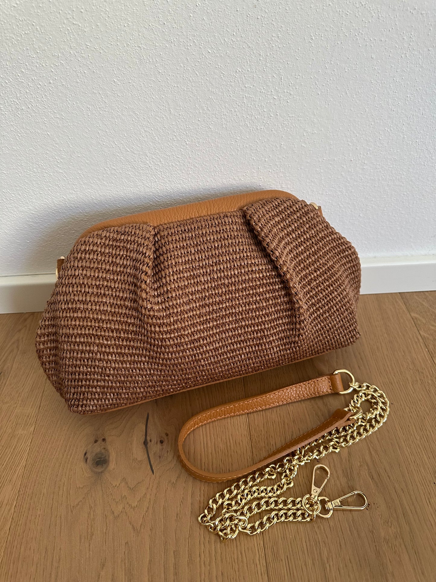 SAMUI - pochette rafia