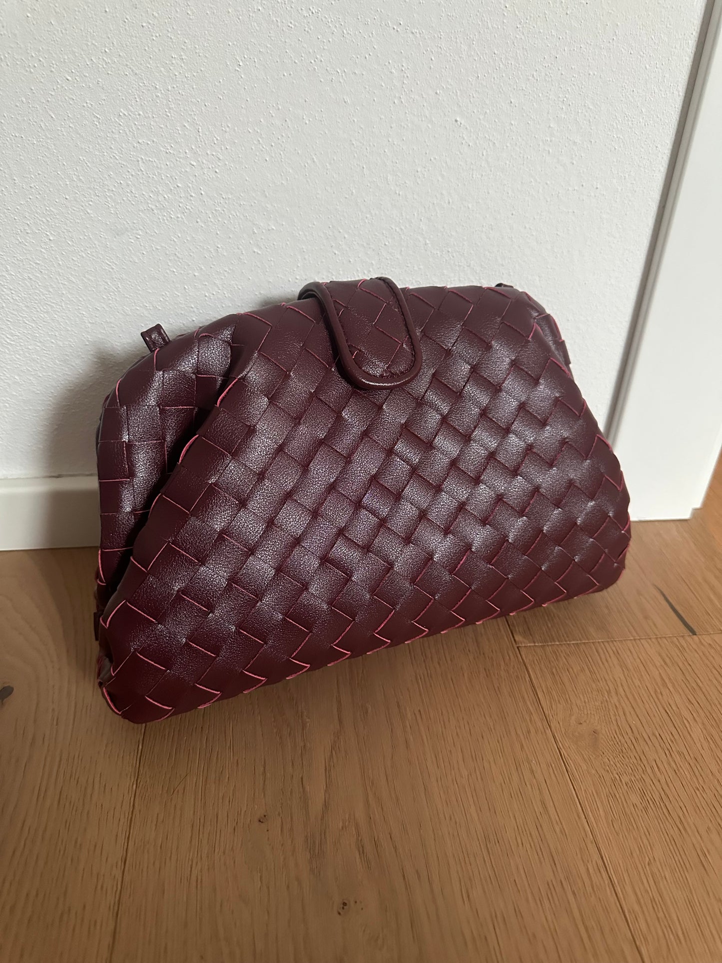 KALA- pochette intrecciata