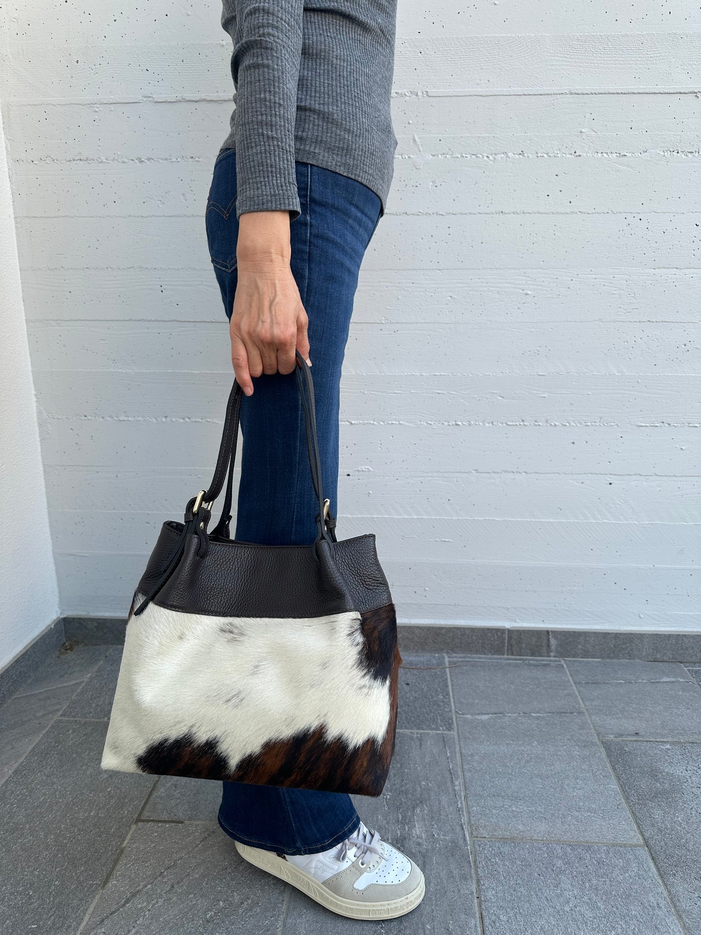 VANESSA- “cavallino”