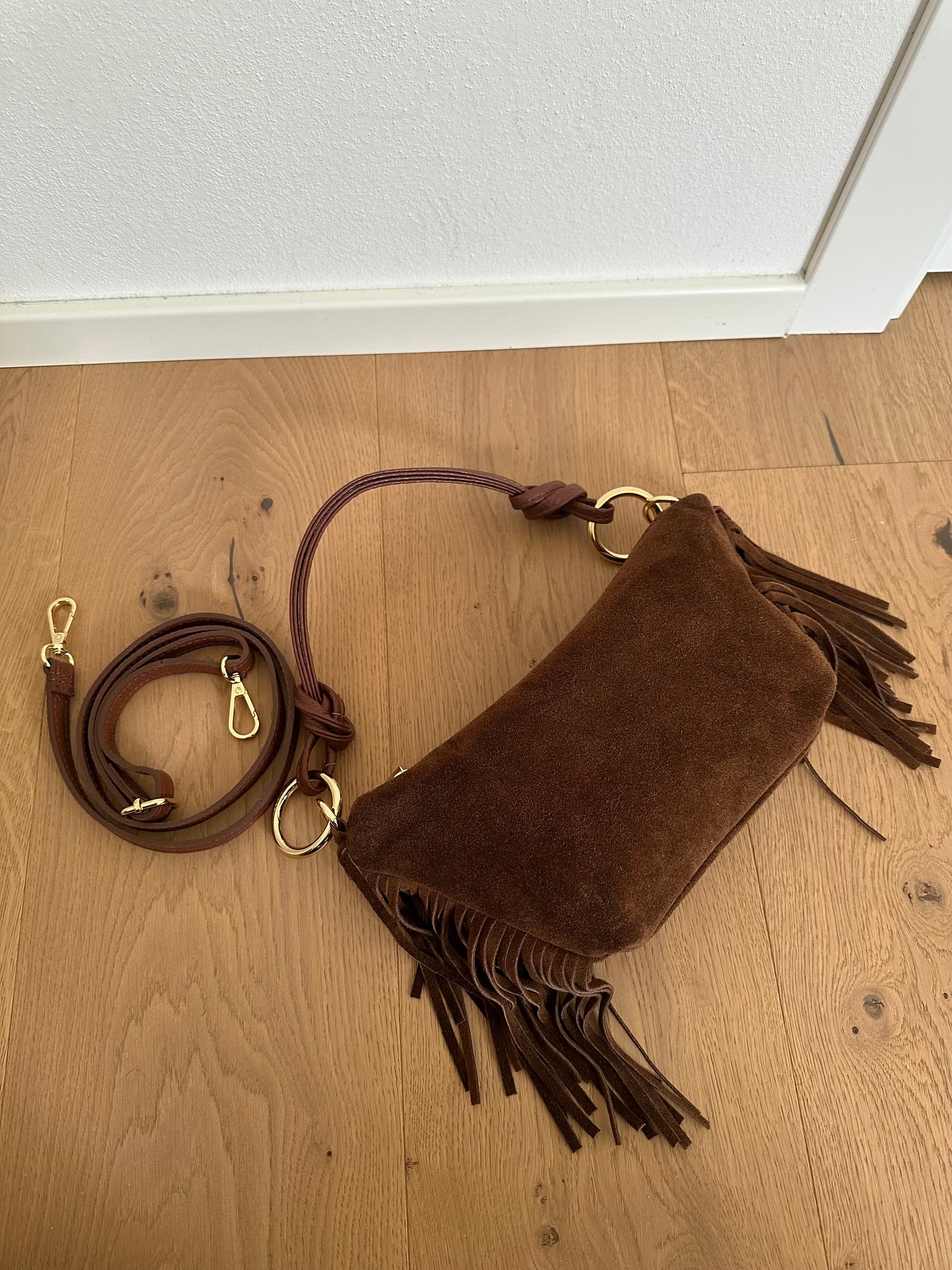 MUSA- suede e frange