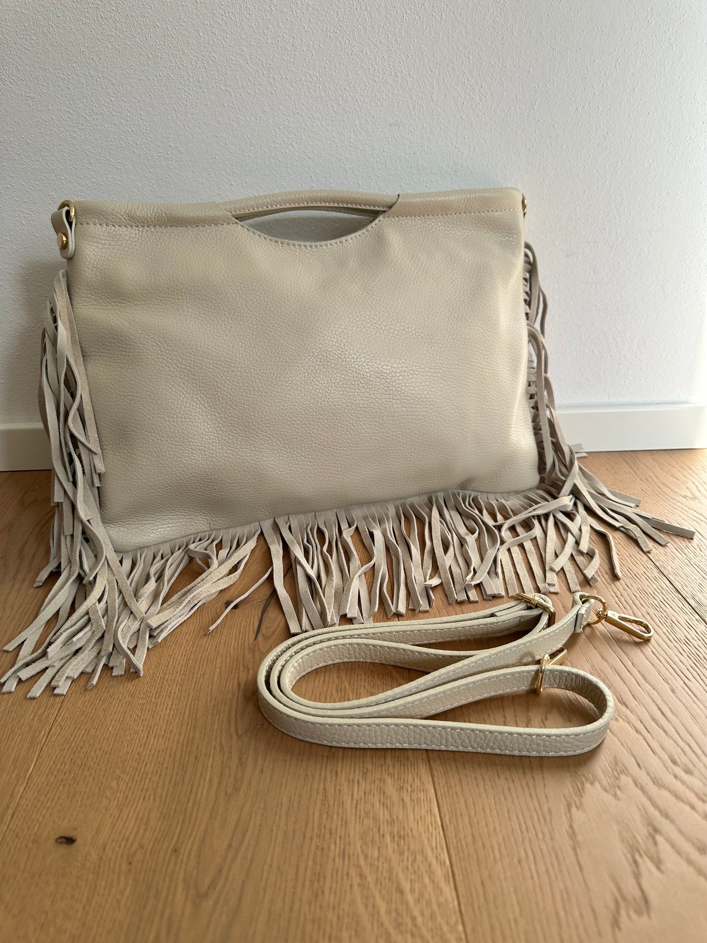 CLEO large- Vera pelle e frange