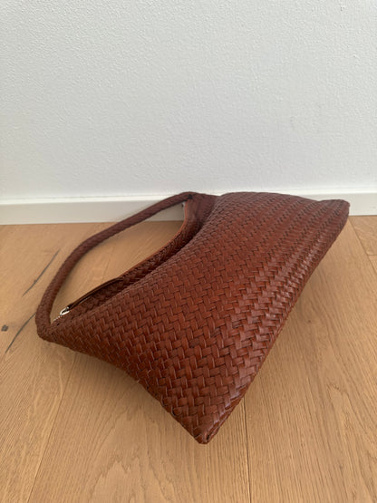 KAISA premium- woven hobo