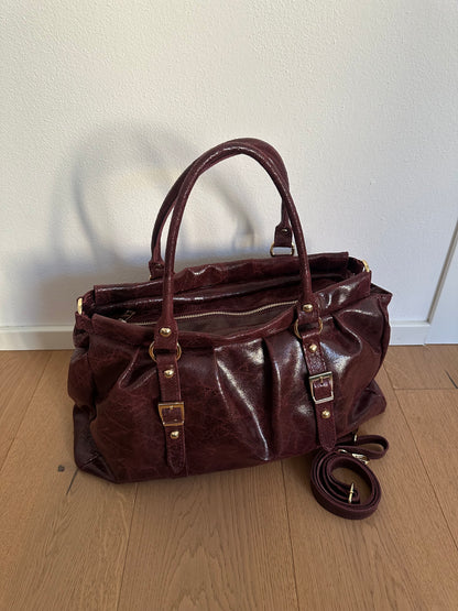 LYNN- borsa grande a spalla, con tracolla