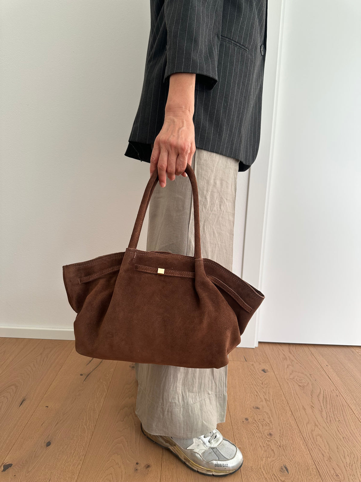 CORINNE LARGE- borsa a spalla camoscio
