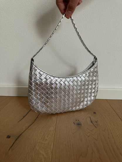 TIARA- Vera pelle intrecciata