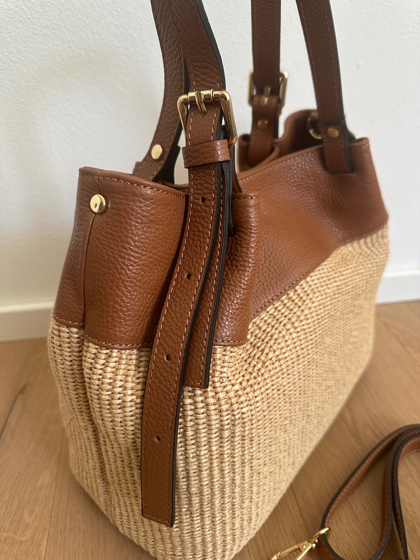 VANESSA- shoulder bag