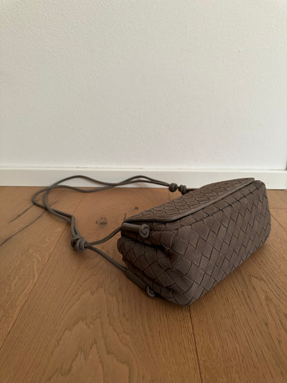 NORA camoscio- pelle intrecciata