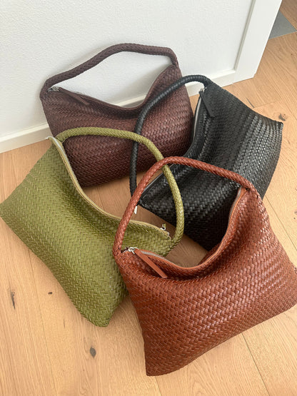 KAISA premium- woven hobo