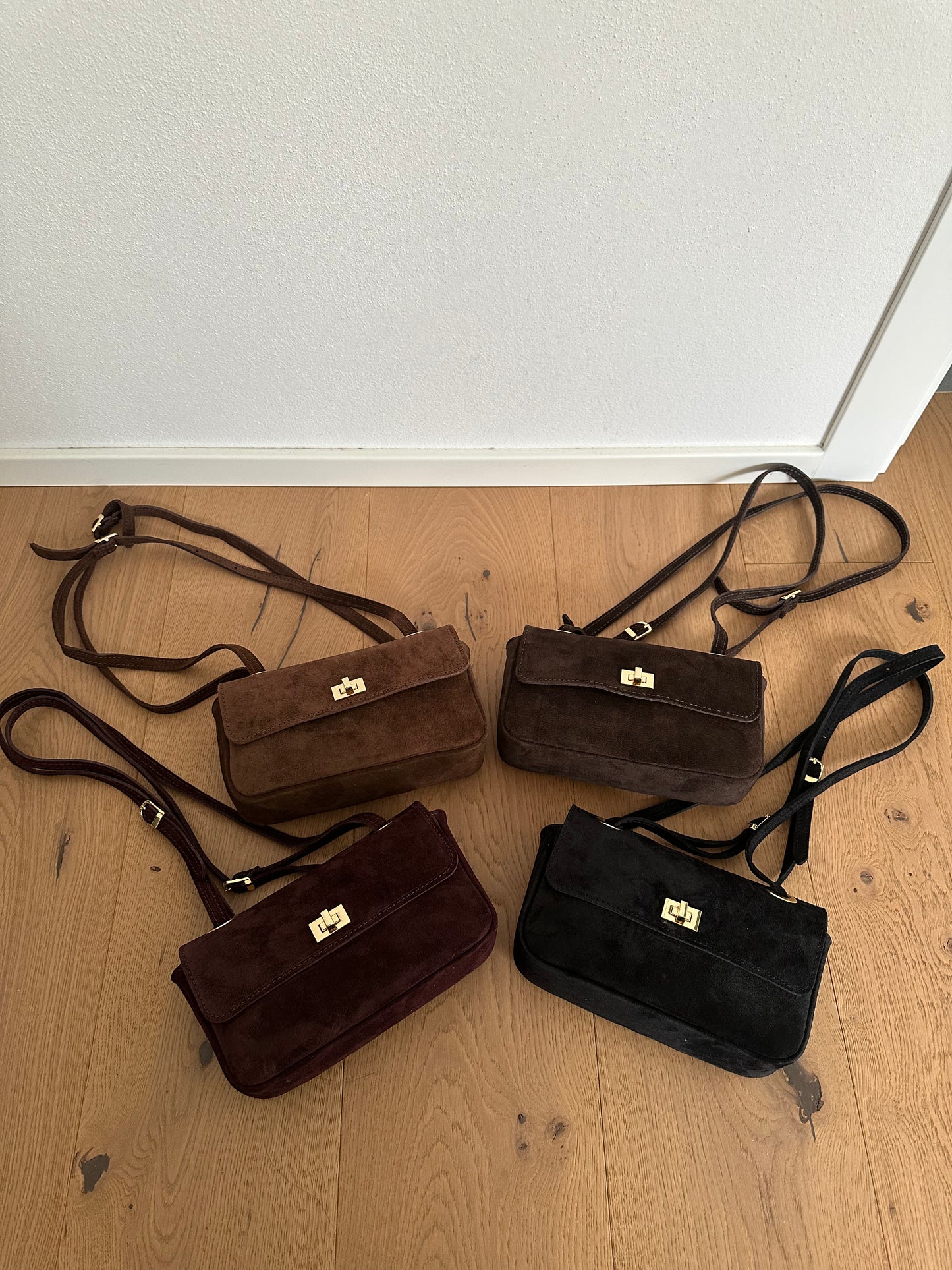 BLANCA- borsa a spalla camoscio