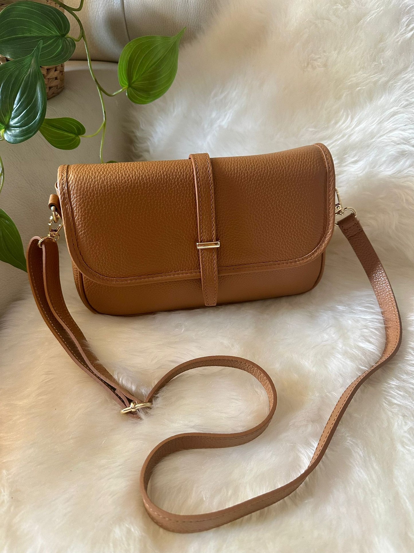 SILVI - messenger crossbody bag