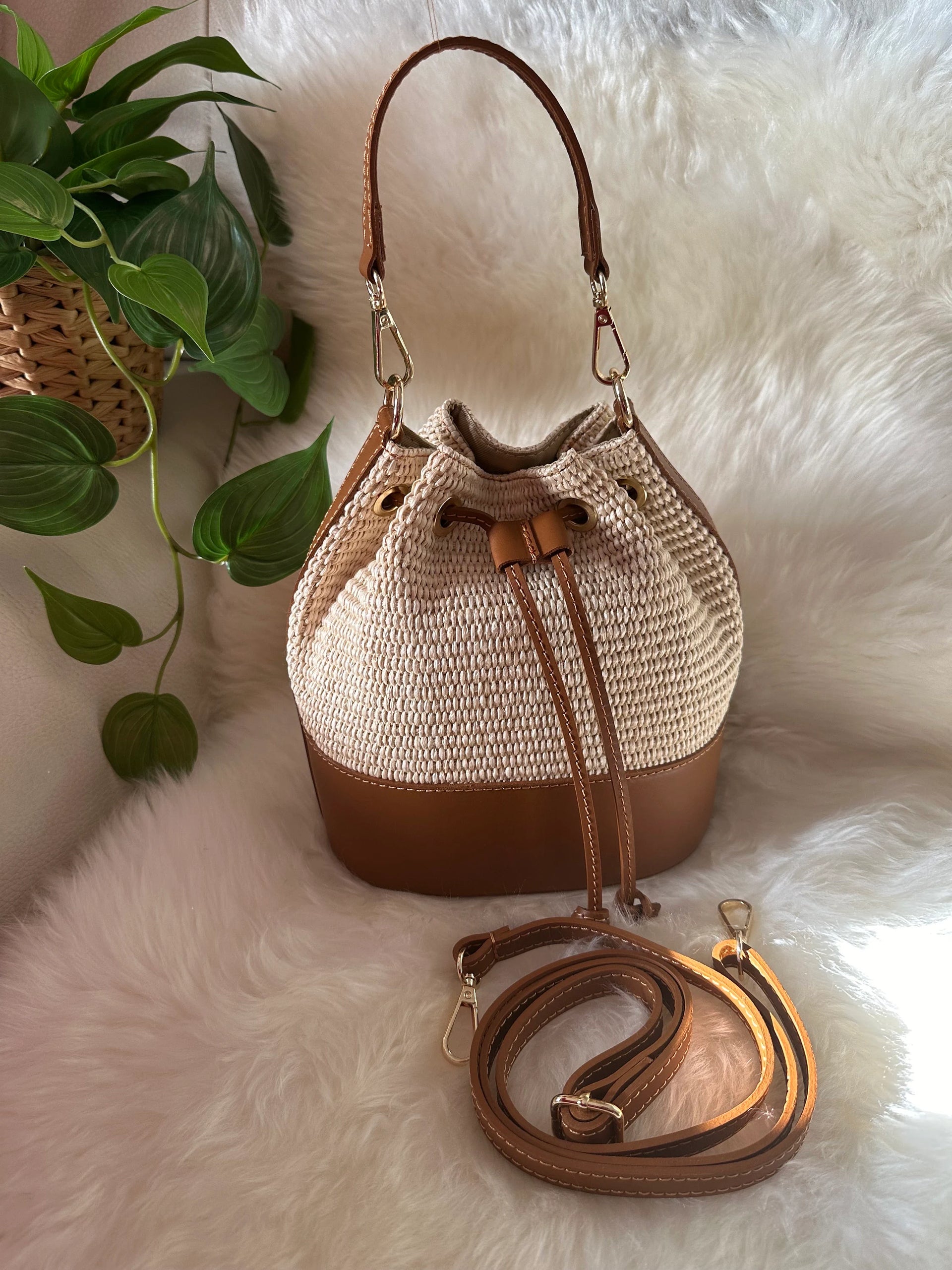 Raffia bucket bag online